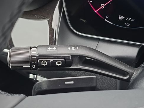 New 2026 Mercedes-Benz GLC 300 4MATIC image 19