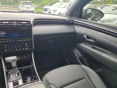 Used 2024 Hyundai Santa Cruz Night AWD/4WD image 15