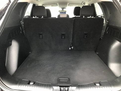 Certified 2021 Ford Escape SE image 19