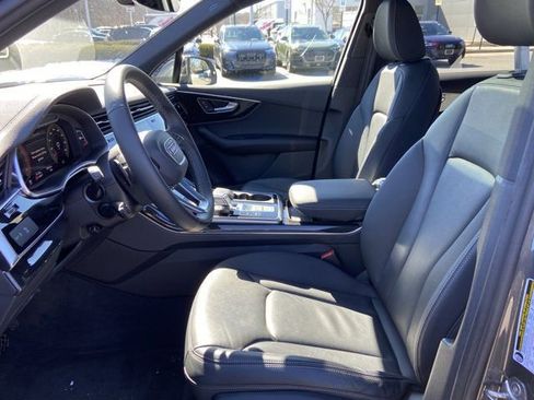 Used 2025 Audi Q7 3.0T Premium image 22