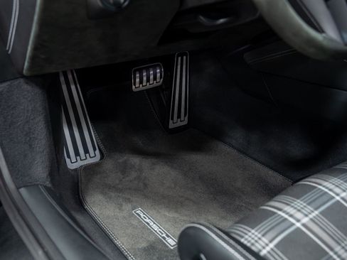 Used 2022 Porsche 911 GT3 image 75