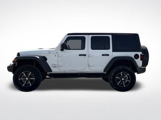 Used 2018 Jeep Wrangler Unlimited Sport S video 2