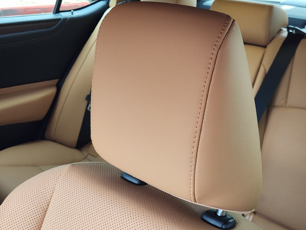 Certified 2024 Lexus ES 350 w/ Premium Package FWD image 24
