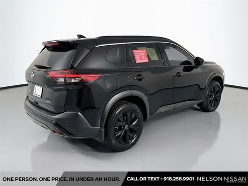 Certified 2023 Nissan Rogue SV w/ SV Premium B Package AWD/4WD image 5