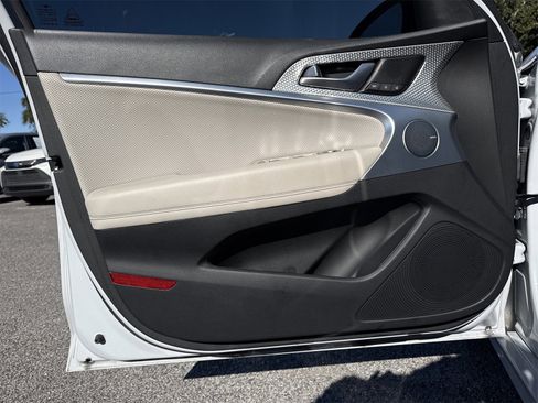 Used 2023 Genesis G70 2.0T w/ Sport Prestige Package image 14