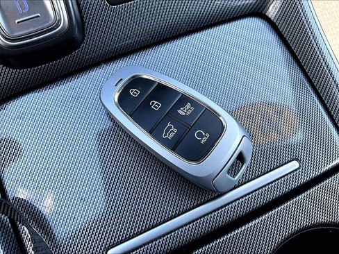 Used 2023 Hyundai Santa Fe SEL w/ Cargo Package image 29