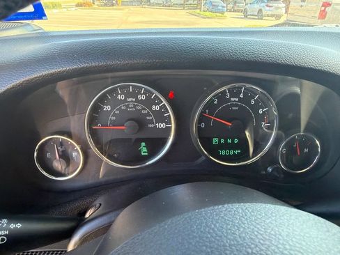 Used 2016 Jeep Wrangler Unlimited Sport w/ Quick Order Package 24S AWD/4WD image 21