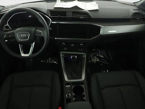 New 2025 Audi Q3 2.0T Premium Plus image 16