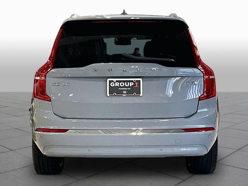 Used 2025 Volvo XC90 T8 Plus w/ Protection Package AWD/4WD image 5