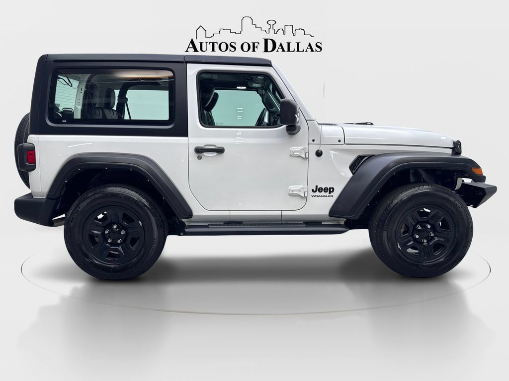 Used 2022 Jeep Wrangler Sport AWD/4WD image 11