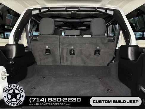 Used 2024 Jeep Wrangler Unlimited Rubicon 4xe AWD/4WD image 26
