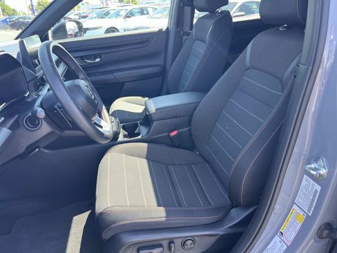 Used 2024 Honda CR-V Sport image 17
