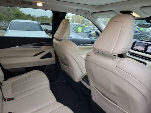 Used 2023 INFINITI QX60 Luxe w/ Cargo Package image 31