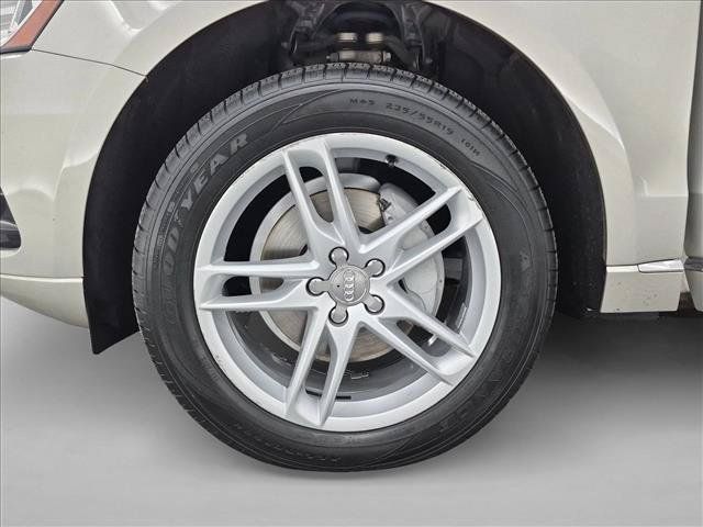 Used 2017 Audi Q5 2.0T Premium Plus w/ Technology Package AWD/4WD image 28