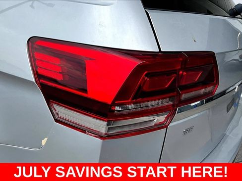Used 2019 Volkswagen Atlas SE FWD image 25