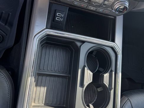 Used 2017 Ford F250 Platinum w/ Platinum Ultimate Package image 29