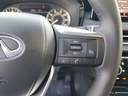 Used 2023 INFINITI QX60 Pure image 29