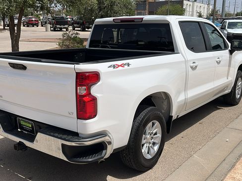 Used 2025 Chevrolet Silverado 1500 LT w/ Safety Package AWD/4WD image 8