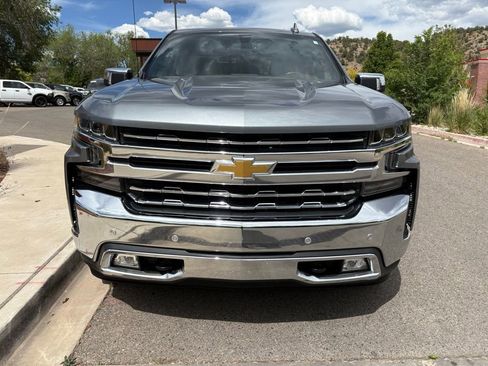 Used 2021 Chevrolet Silverado 1500 LTZ AWD/4WD image 12