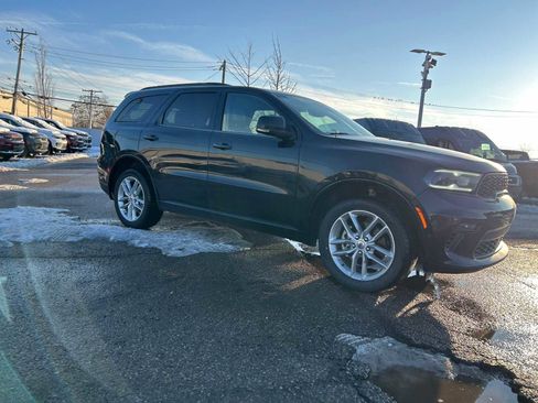 Certified 2023 Dodge Durango GT image 12