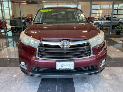 Used 2015 Toyota Highlander Limited Platinum image 2