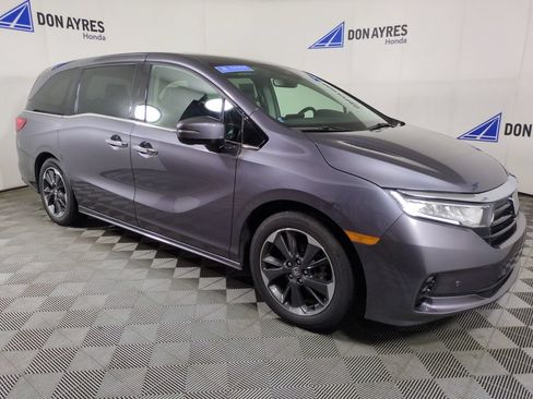 Certified 2024 Honda Odyssey Elite image 11