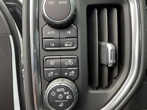 Used 2020 Chevrolet Silverado 1500 LTZ w/ LTZ Plus Package AWD/4WD image 16