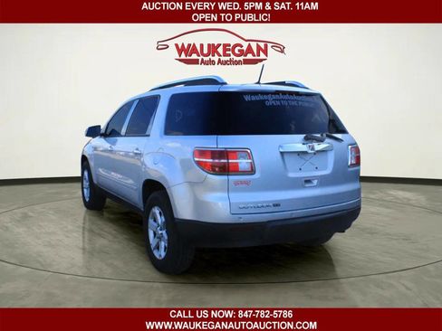 Used 2009 Saturn Outlook XE w/ Convenience Package image 4