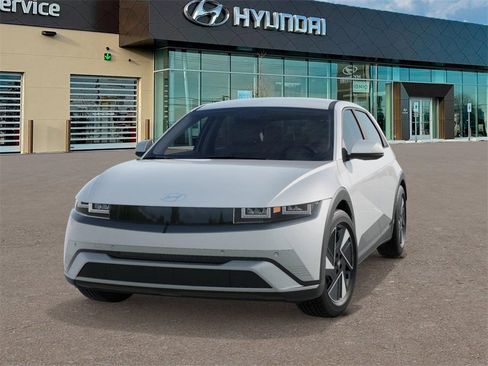 New 2026 Hyundai Ioniq 5 SEL image 6