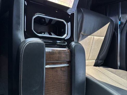 Used 2023 Jeep Grand Wagoneer L Series II image 31