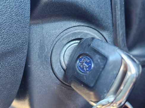 Used 2021 Ford F250 XLT w/ XLT Premium Package AWD/4WD image 26