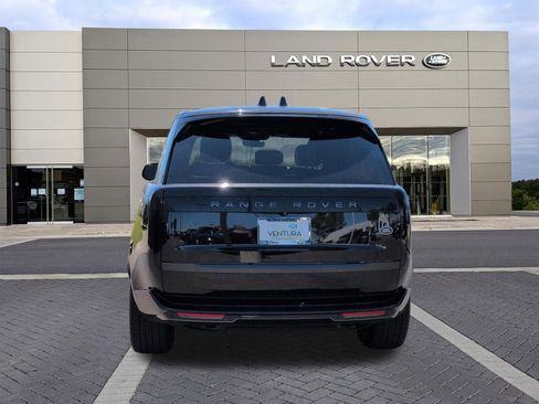 Certified 2023 Land Rover Range Rover SE AWD/4WD image 6