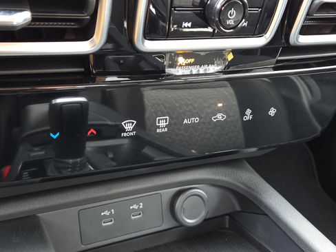 New 2026 Nissan Sentra SV w/ Floor Mat Package image 18