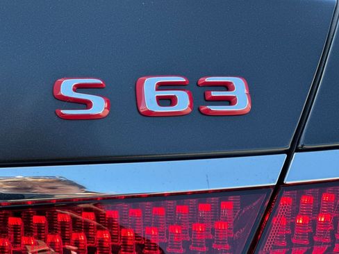 Used 2025 Mercedes-Benz S 63 AMG S image 22