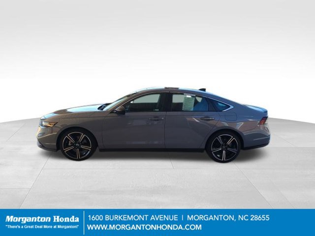 Used 2025 Honda Accord Sport image 4