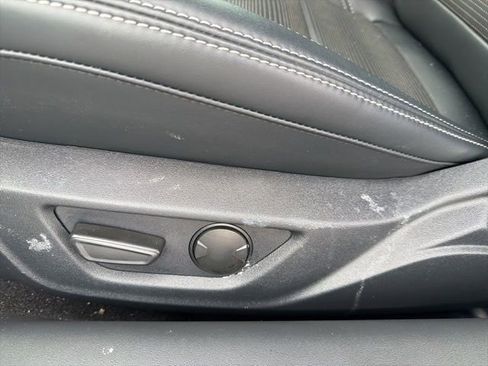 Used 2024 Ford Mustang GT Premium image 19