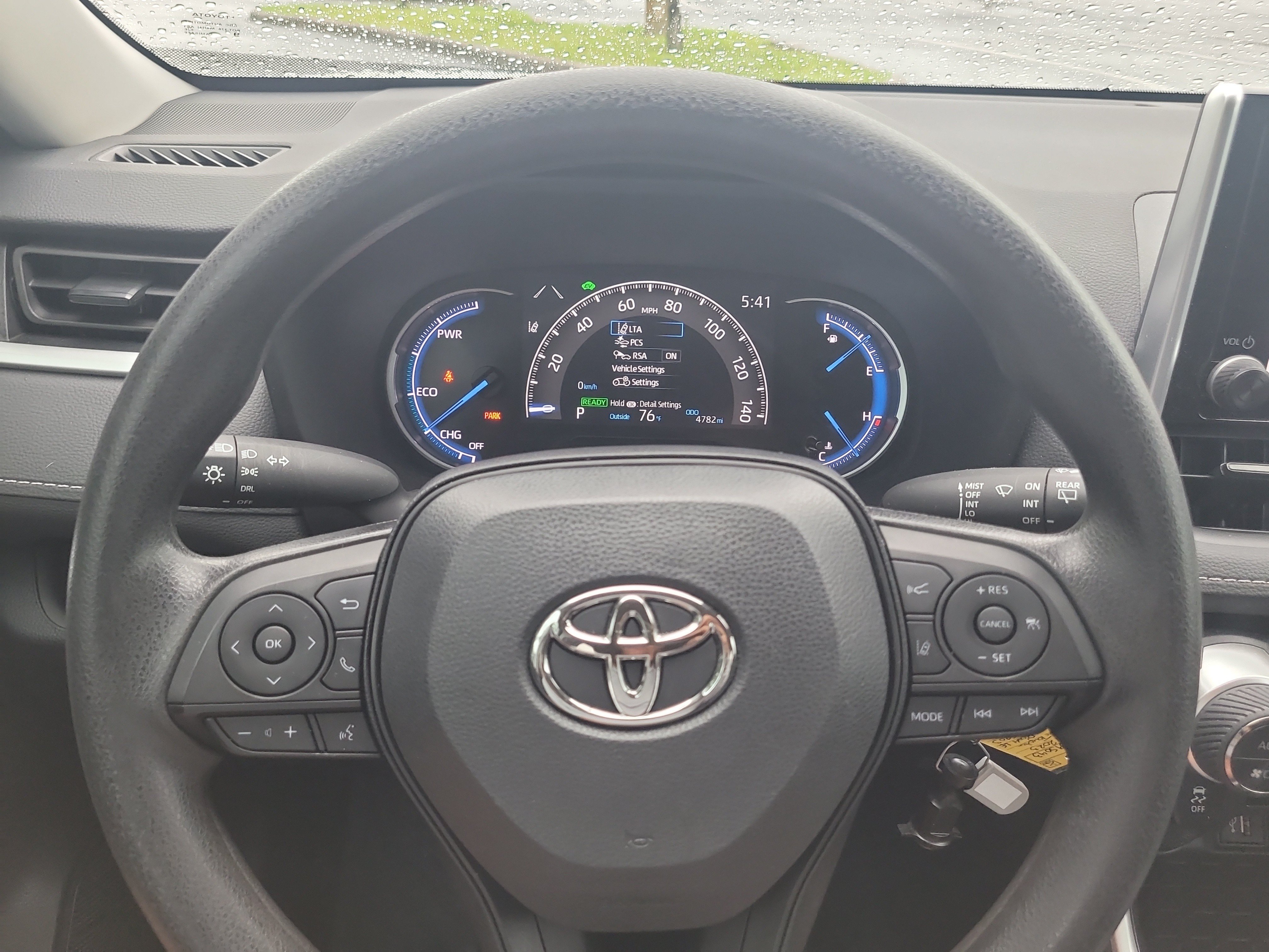 Used 2023 Toyota RAV4 LE AWD/4WD image 26