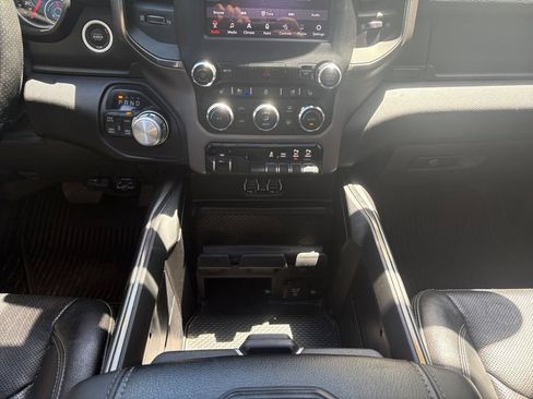 Used 2020 RAM 1500 Sport w/ Level 2 Equipment Goup w/2_L AWD/4WD image 11