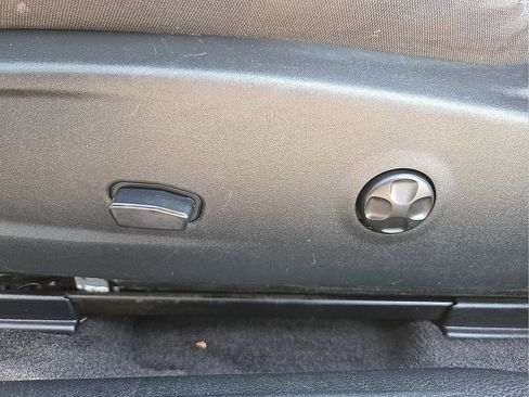 Used 2015 Dodge Challenger R/T w/ Quick Order Package 22B R/T image 15