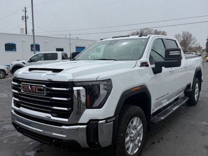Used 2024 GMC Sierra 3500 SLE w/ SLE Convenience Package