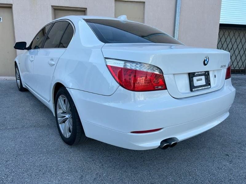 Used 2010 BMW 528i Sedan RWD image 16