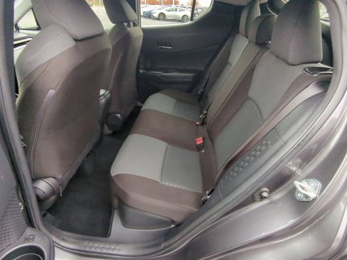 Certified 2021 Toyota C-HR LE image 14