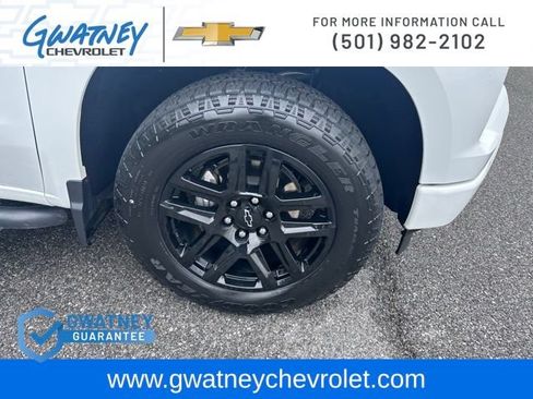 Used 2025 Chevrolet Silverado 1500 RST AWD/4WD image 13