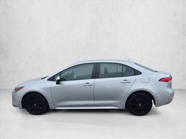 Used 2024 Toyota Corolla LE FWD image 9
