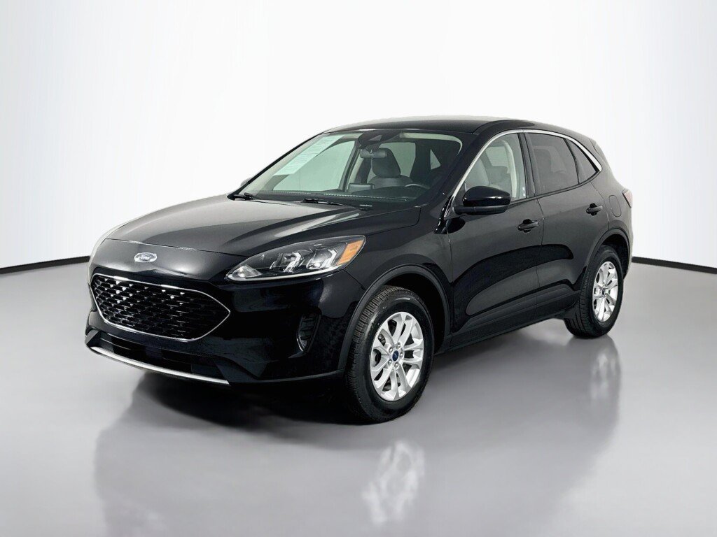 Used 2020 Ford Escape SE AWD/4WD image 1