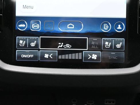 Used 2025 Subaru Forester Touring AWD/4WD image 18