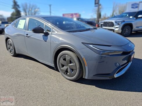 New 2026 Toyota Prius Plug-In Hybrid image 1