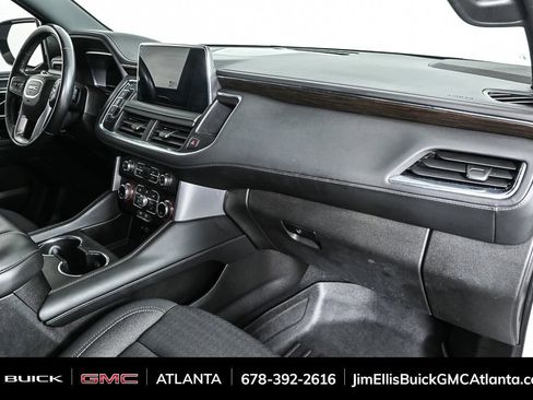 Certified 2022 GMC Yukon XL SLE image 23