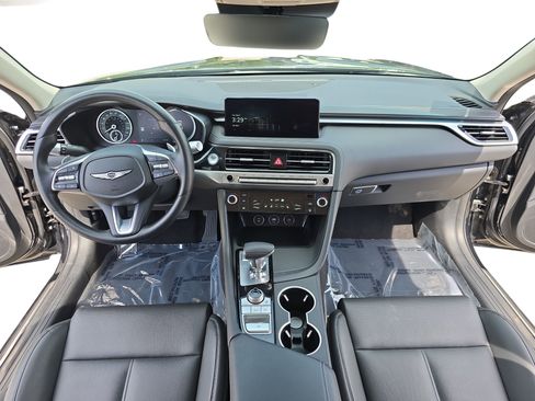 Used 2025 Genesis G70 2.5T AWD/4WD image 9