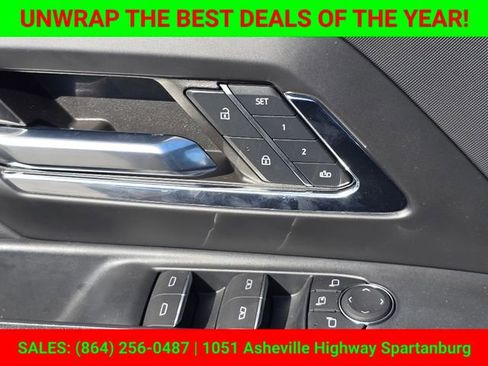 New 2024 Chevrolet Silverado EV RST image 27